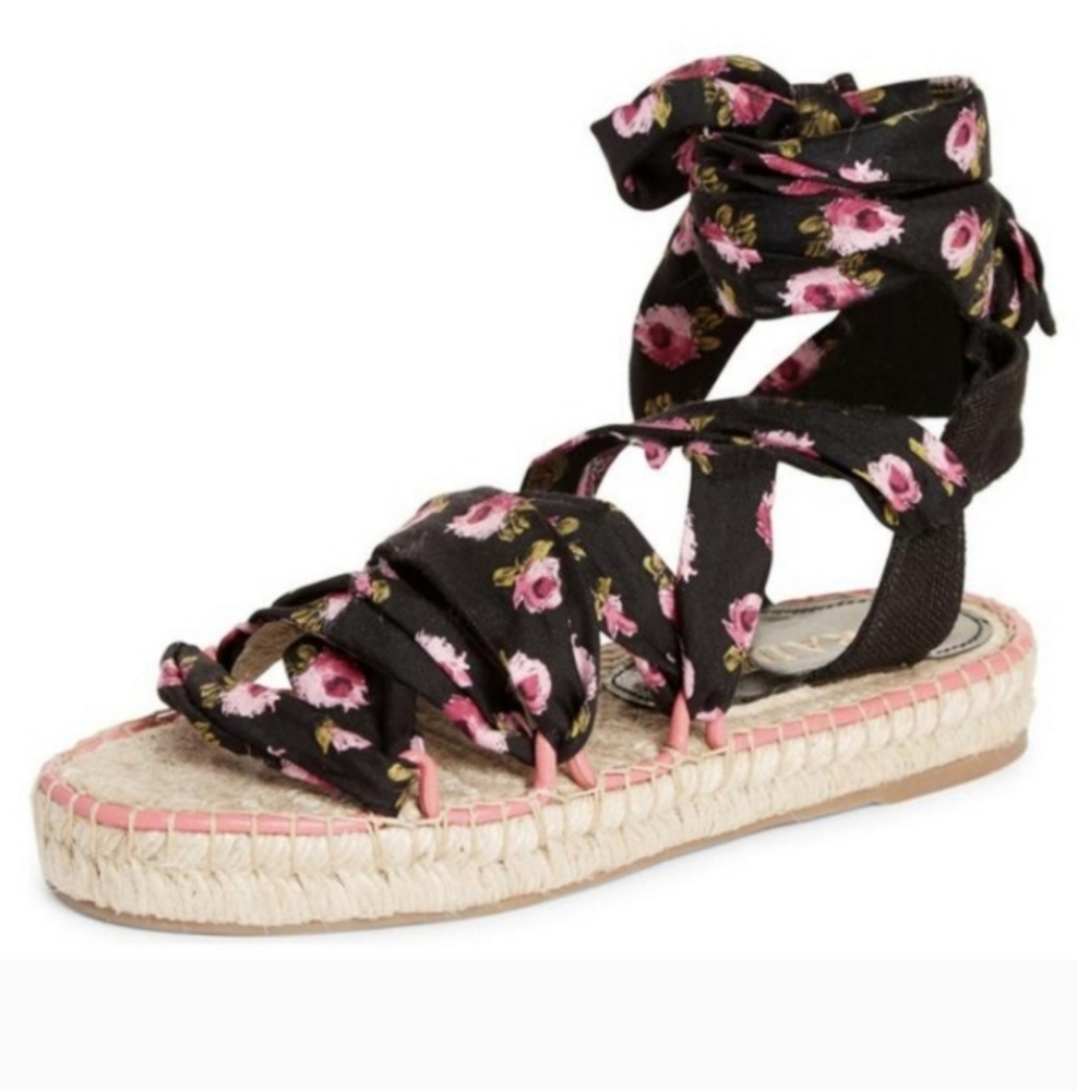 EUC Prada Floral Black Espadrille Sandals